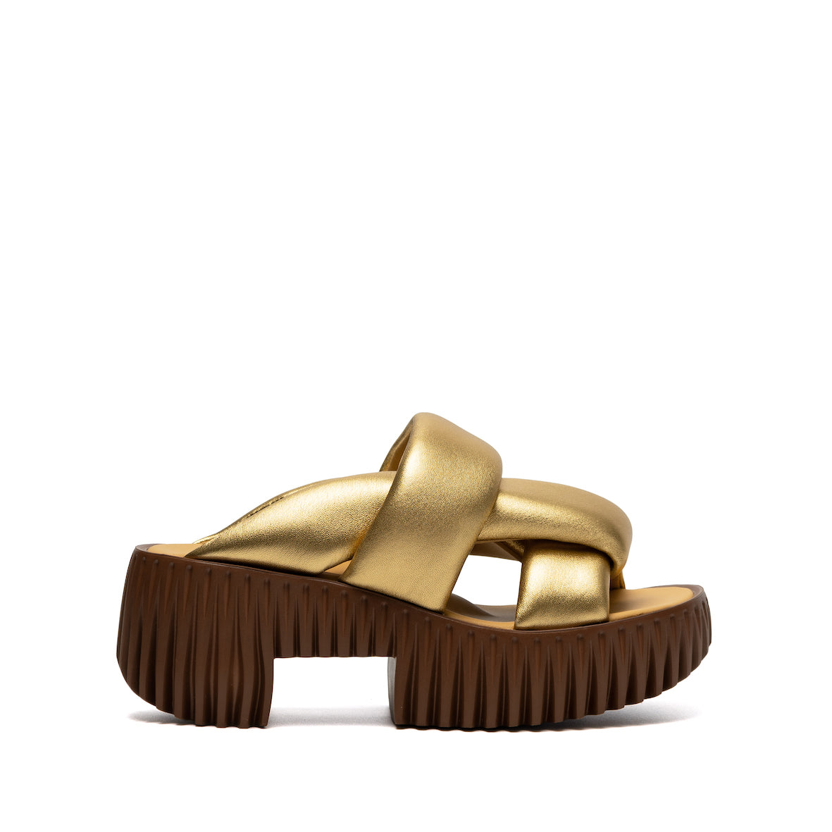 luxurious golden leather women's sandals at 4CCCCEES