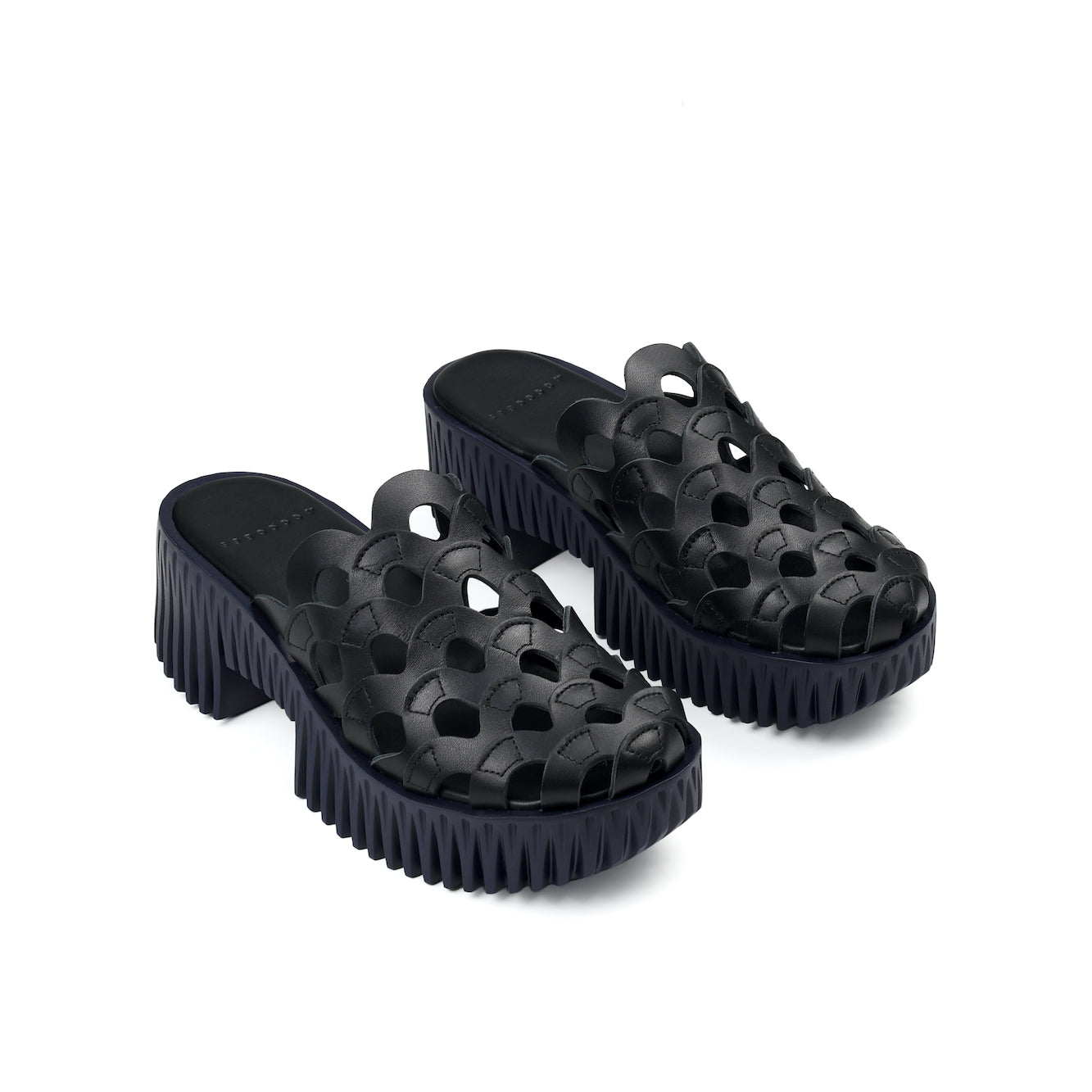 PLIA WAVE BLACK